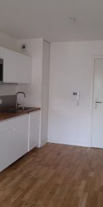 Location Appartement 1 pièce 28m² LENS 62300 - Photo 4