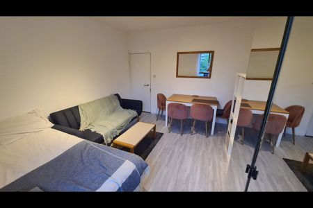 Room in a Shared Flat, Caernarvon House, W2 - Photo 3