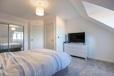 Perrybrook Road, Brockworth, GL3 - Photo 5