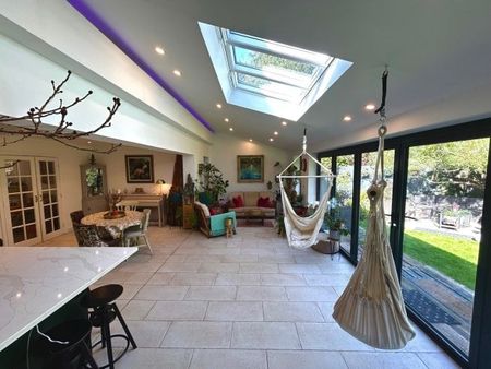 Emerson Valley MK4, Milton Keynes - Photo 5