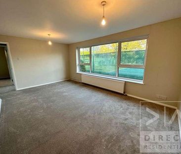 Skinners Lane, Ashtead, KT21 - Photo 6