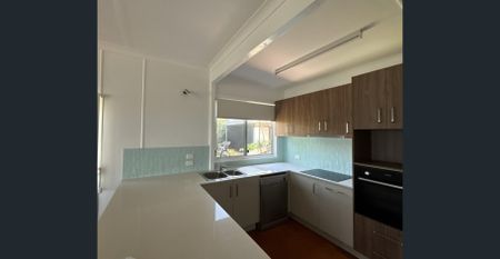 Perfect Waterfront Location! - Photo 4