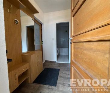 Pronájem pěkného bytu 2+kk v Hradci Králové - Malšovicích ul. Na Hr... - Photo 2