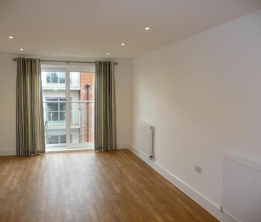 1 bedroom apartment to rent - Photo 2