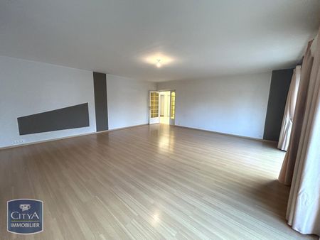Location Appartement 4 pièces 112m² CHAMBERY 73000 - Photo 2