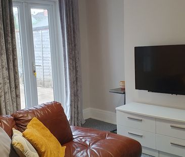 4 bedroom house - Photo 1
