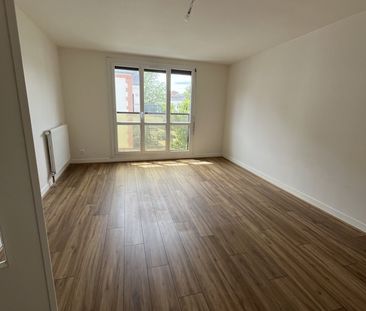 Location Appartement 3 pièces 65m² ORLEANS 45000 - Photo 3