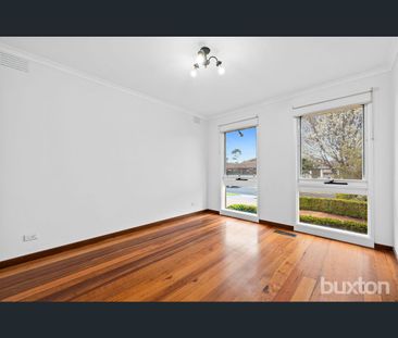 31 Hibiscus Avenue, Cheltenham, Vic 3192 - Photo 6
