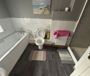 ROOMS TO RENT, 17 Alfred Street, - Utilities Included. Derry/London... - Photo 5