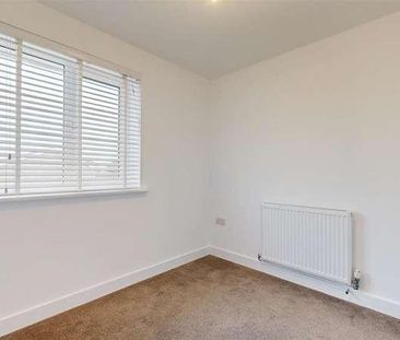 Park Estate Road, Portland, DT5 - Photo 1
