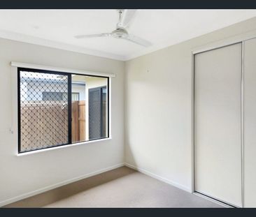 No rear neighbours - Photo 3