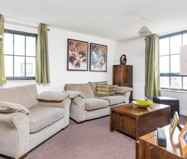 15 Lady Wallace Crescent, Lisburn, BT28 3GP - Photo 6