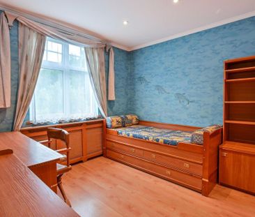 4 bedroom terraced house to rent - Photo 4