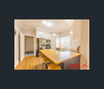 3 BEDROOM HOME LOCATED NORTH TAMWORTH - Photo 5