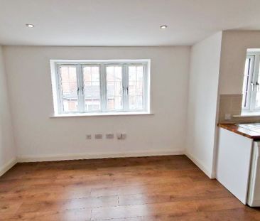 1 Bed Flat, Knighton Lane, LE2 - Photo 4