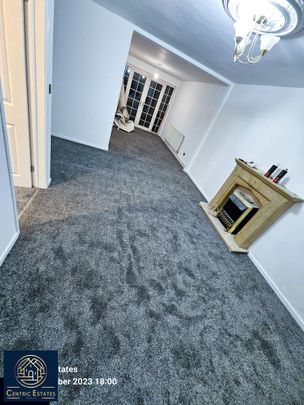 3 bedroom semi-detached house to rent - Photo 1