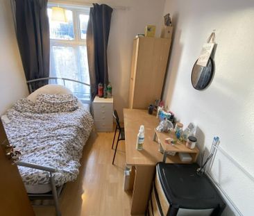 4 bedroom house to rent - Photo 3