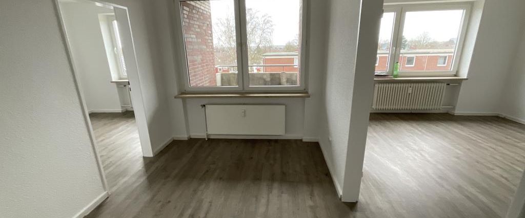 Großzügige 5-Zimmer-Wohnung mit Balkon in Bremervörde - Photo 1