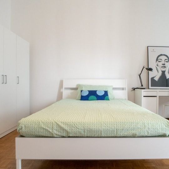 milan, Lombardy 20093 - Photo 1