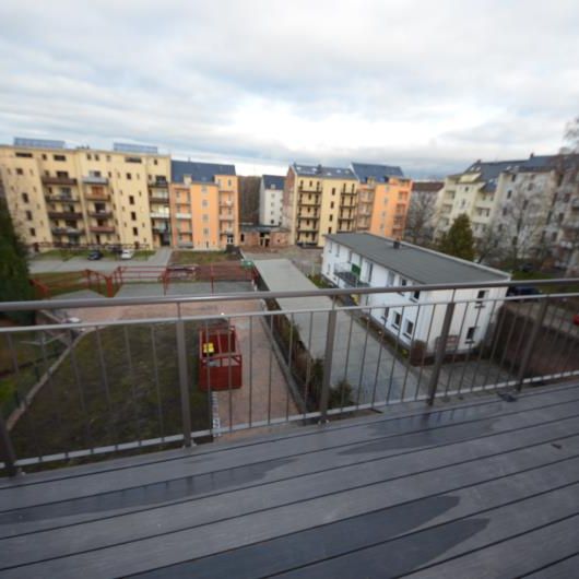 DG-Maisonette-Traum im sanierten Altbau mit Fußbodenheizung, Parkett und Balkon ! - Foto 1