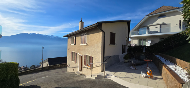 A LOUER! Bel appartement de 2 pièces avec vue sur le lac - Photo 1