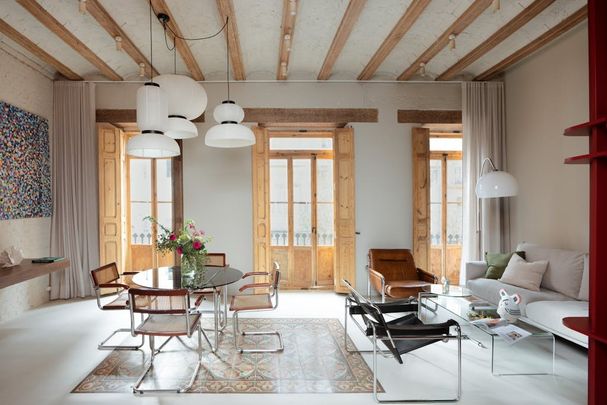 Carrer de Cadis, Valencia, Valencian Community 46004 - Photo 1