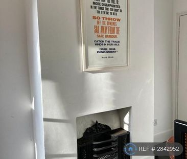 2 bedroom terraced house to rent - Photo 3