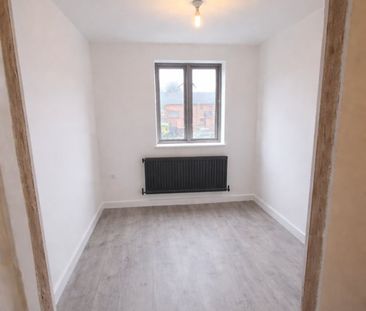 Room in a Shared House, Queens Road, CR0 - Photo 6