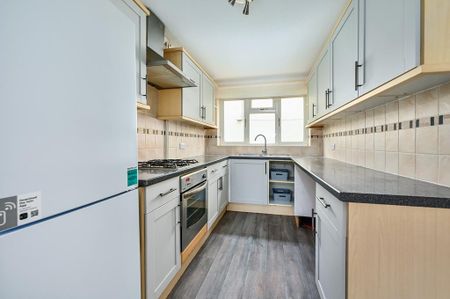 2 bedroom apartment to rent - Photo 5