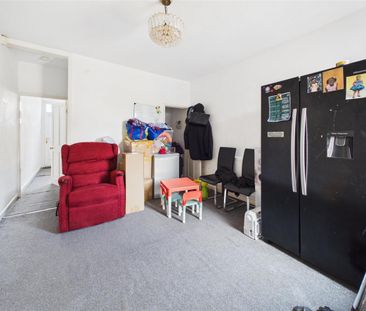 2 bedroom End of terrace house to rent - Photo 5