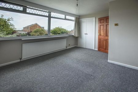 35 Robinson Crescent, Bangor, BT19 6NP - Photo 5