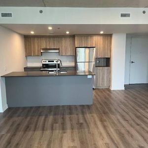 1 CH - 1 SDB - Terrebonne - $1,715 /mo - Photo 2