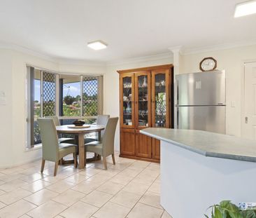 Front Duplex with Private Courtyard in Prime Location - Photo 4