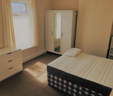 4 bedroom house to rent - Photo 4