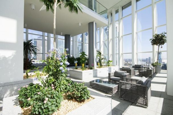 Lincoln Plaza, London - Photo 1