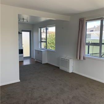 3/34 Bristol Street , St Albans, Christchurch City - Renovated Warm Two Bedroom Unit with Off Street Parking - Photo 1