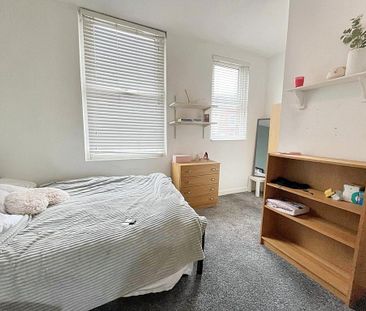 5 bedroom house to rent - Photo 3