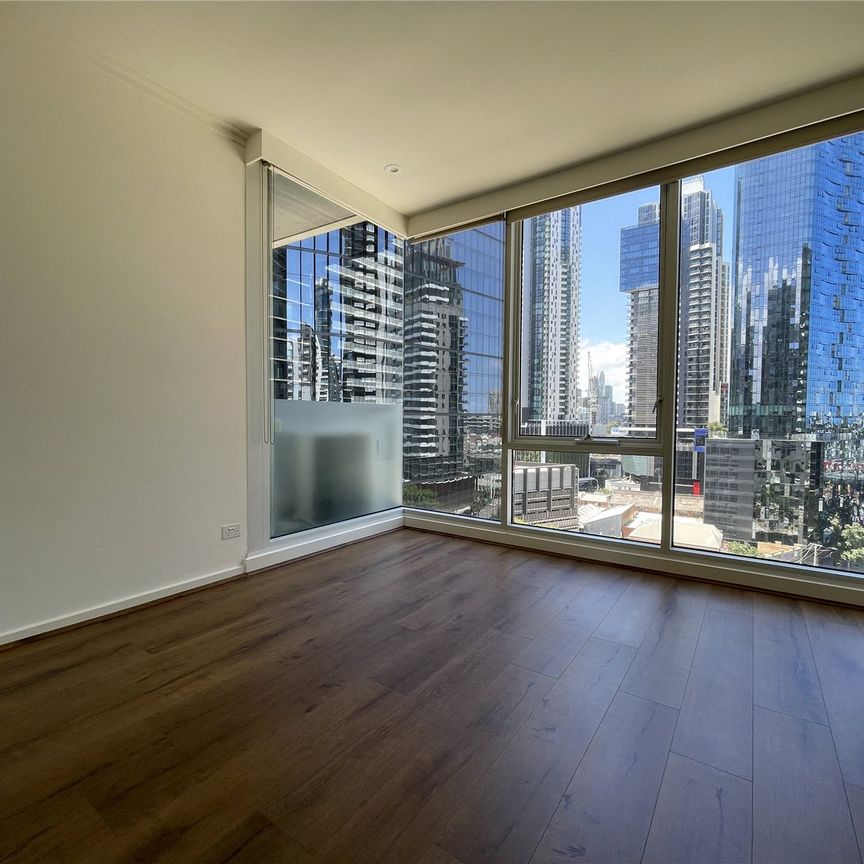 1205/63 Whiteman Street - Photo 1