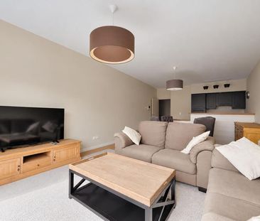 Appartement te huur - Photo 1
