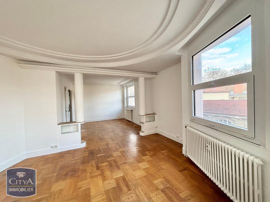 Location Appartement 3 pièces 91m² LYON 3ème - Photo 1