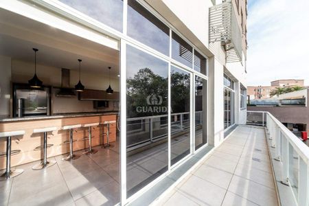 Apartamento de 2 dormitórios no bairro Azenha, com VAGA COBERTA/CHURRASQUEIRA INTERNA - COD: 18842 - Foto 2