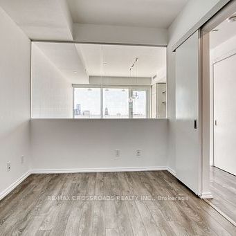 For Lease - 197 Yonge Street Unit# 1510, Toronto, Ontario - Photo 1