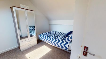 5 bedroom house to rent - Photo 2