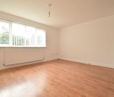 Park View, Gorton Street, Kinsley, Pontefract - Photo 4