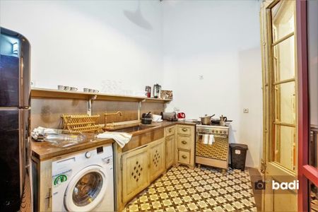 Carrer de Mirallers, Barcelona, Catalonia 08003 - Photo 4