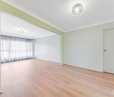 Well-Presented 2 Bedroom Villa in Tranquil St Andrews Location... - Photo 1