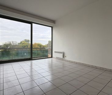 Ruim tweeslaapkamer appartement - Photo 2