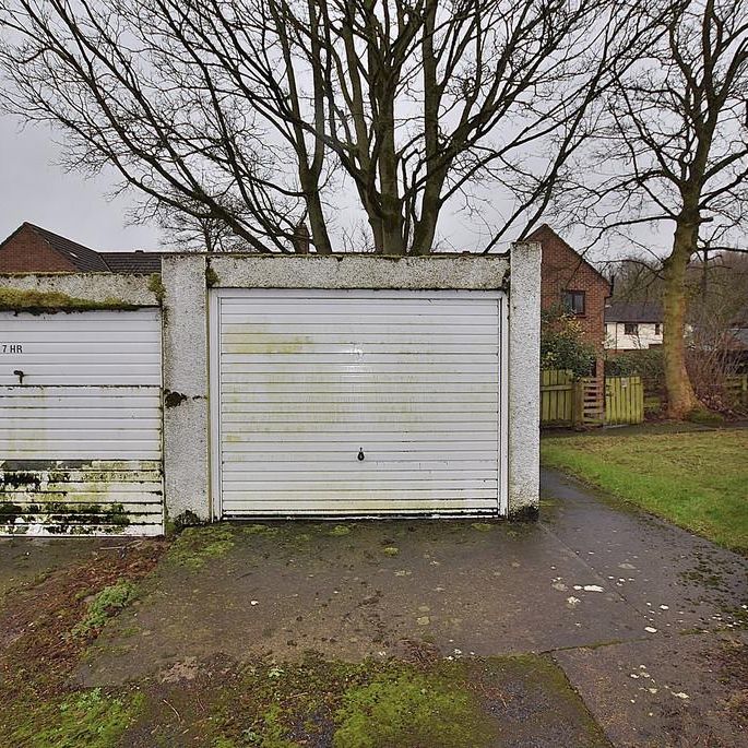 2 bedroom end of terrace house to rent - Photo 1