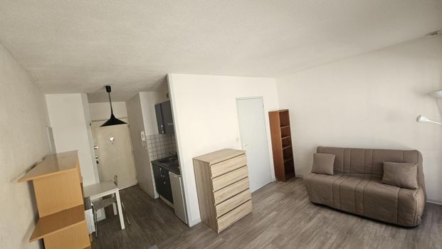 Location Appartement 1 pièce Meublé 22m² BORDEAUX 33000 - Photo 1