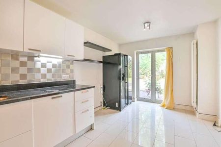 Charterhouse Avenue, Wembley, HA0 - Photo 4
